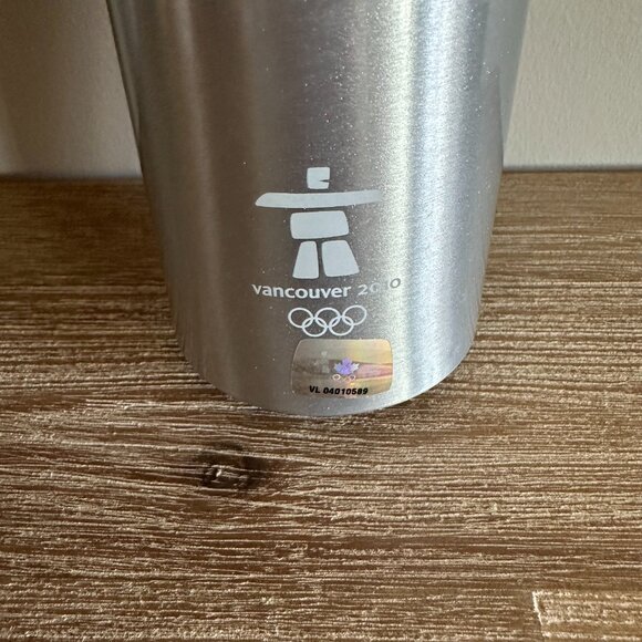 Vancouver 2010 Olympic Glasses and Quatchi Stainless Steel Water Bottle - Picture 3 of 4
